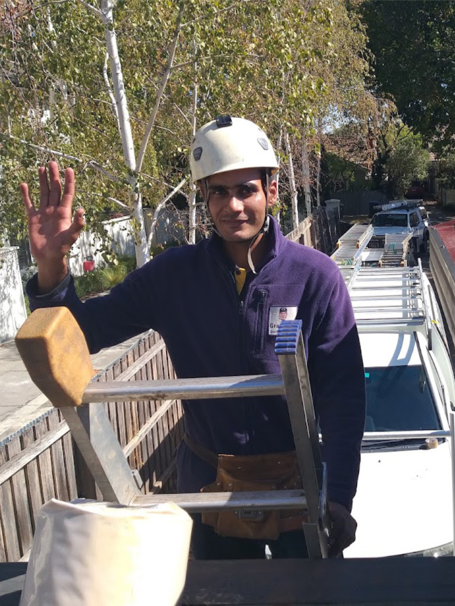 Baljinder from Grayson's Gutter Guard Wallan